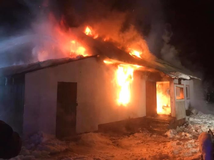 Miniaturka artykułu Tragiczny pożar w Żurowej, rodzina straciła dach nad głową!